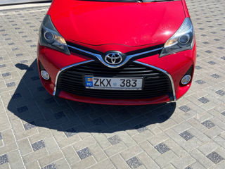 Toyota Yaris foto 9