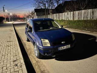 Ford Fusion foto 9