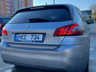 Peugeot 308 foto 6