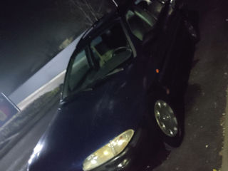 Ford Mondeo foto 2