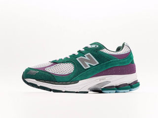 New Balance 2002R Green Unisex foto 1