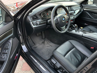 BMW 5 Series foto 7