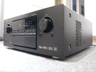 Marantz SR8200