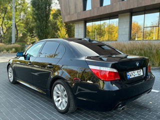 BMW 5 Series foto 6