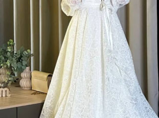 Rochie de Mireasă foto 4