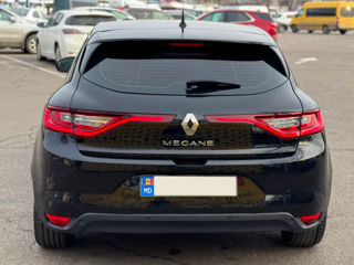 Renault Megane foto 8