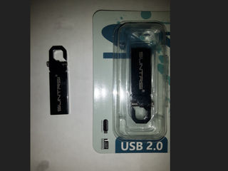 USB Flash Memory, drives (stick memorie). foto 2