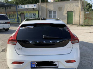 Volvo V40 foto 2