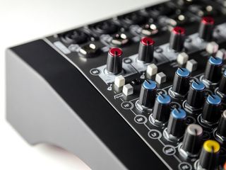 Mixer Allen & Heath ZEDi-10FX. Plata în 3 rate 0%. Livrare gratuita în toată Moldova. foto 3