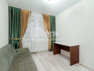 Apartament cu 3 camere, 78 m², Buiucani, Chișinău foto 4