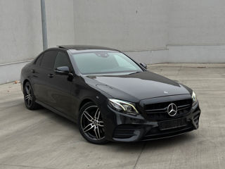 Mercedes E Class foto 2