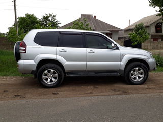 Toyota Land Cruiser Prado foto 5