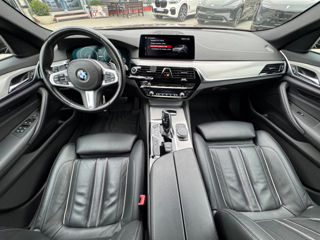 BMW 5 Series foto 9