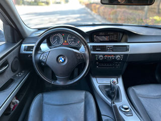 BMW 3 Series foto 7