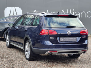 Volkswagen Golf foto 6