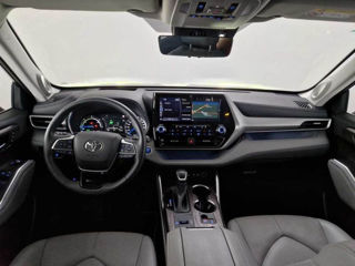 Toyota Highlander foto 8