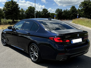 BMW 5 Series foto 6