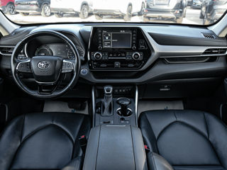 Toyota Highlander foto 6