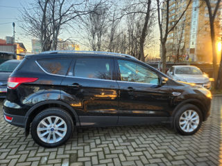 Ford Kuga foto 3