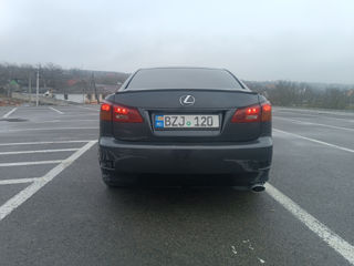 Lexus IS Series foto 4