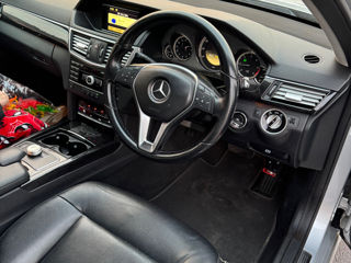 Mercedes E-Class foto 8