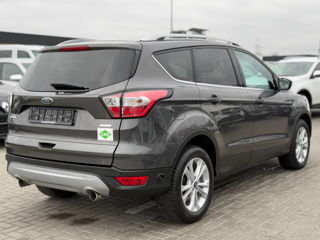 Ford Kuga foto 3