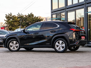 Lexus UX foto 5