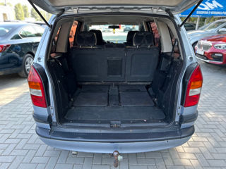 Opel Zafira foto 7