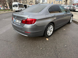 BMW 5 Series foto 5