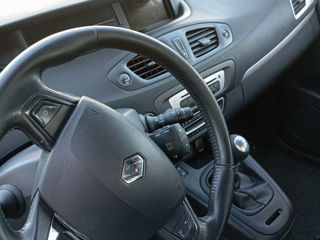 Renault Scenic foto 7