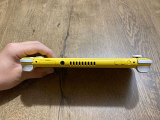 Продам Nintendo Switch Lite foto 3