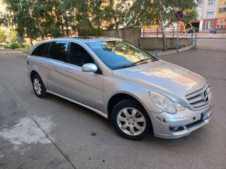 Mercedes R-Class foto 10