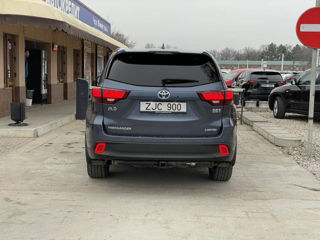 Toyota Highlander foto 5