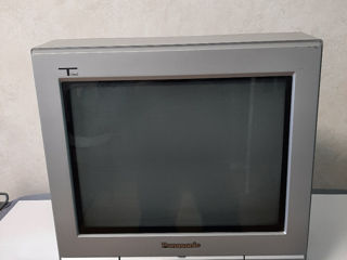 Телевизор Panasonic 37cm foto 1