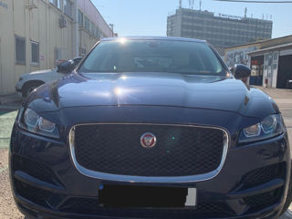 Jaguar F-PACE foto 3