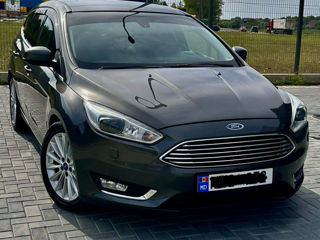 Ford Focus foto 8