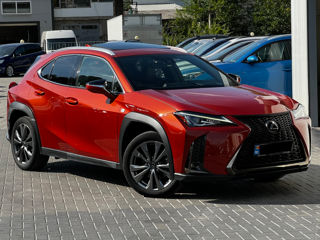 Lexus UX foto 4