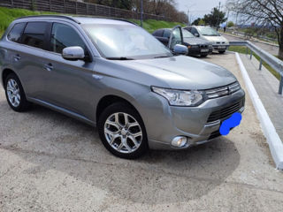 Mitsubishi Outlander foto 5