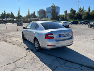 Skoda Octavia foto 3