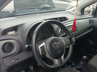 Toyota Yaris foto 5