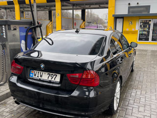 BMW 3 Series foto 4