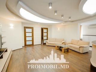 Apartament cu 3 camere, 155 m², Centru, Chișinău, Chișinău mun. foto 2