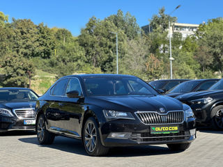 Skoda Superb foto 3