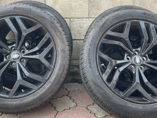 Range Rover Evoque 235/50/R20 foto 4