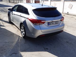 Hyundai i40 foto 1