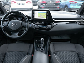 Toyota C-HR foto 7