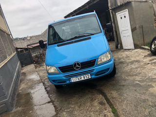 Mercedes Sprinter foto 2