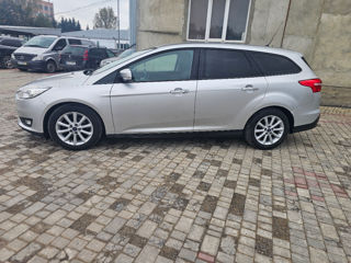 Ford Focus foto 6