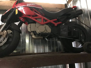 Motocicleta electrica Ducati  La SMS nu raspund.