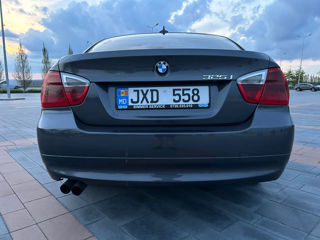 BMW 3 Series foto 6